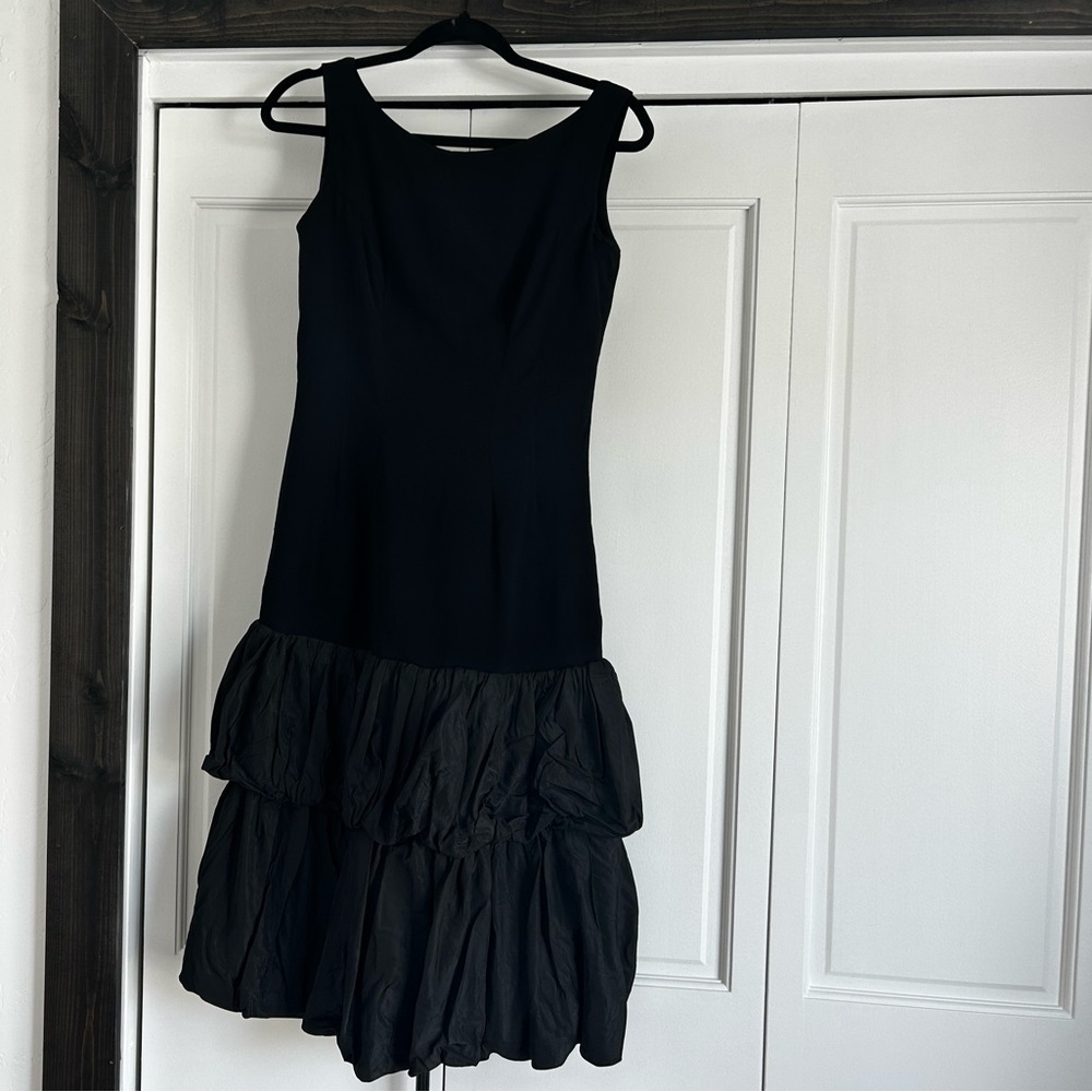 Vintage 1950s René Original Elegant Black Sleeveless Bubble Skirt Dress